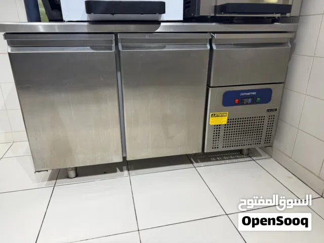 للبيع ثلاجة اندر كونتر بحالة ممتازة للبيع