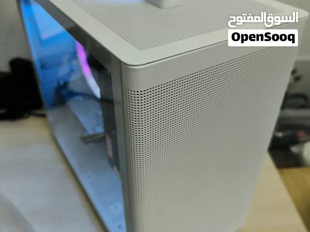 Gaming PC كيس للألعاب والتصميم