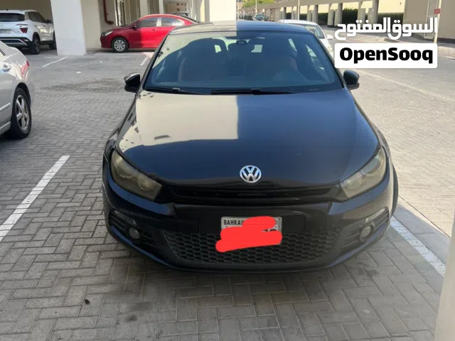 2010 Volkswagen Scirocco Standard