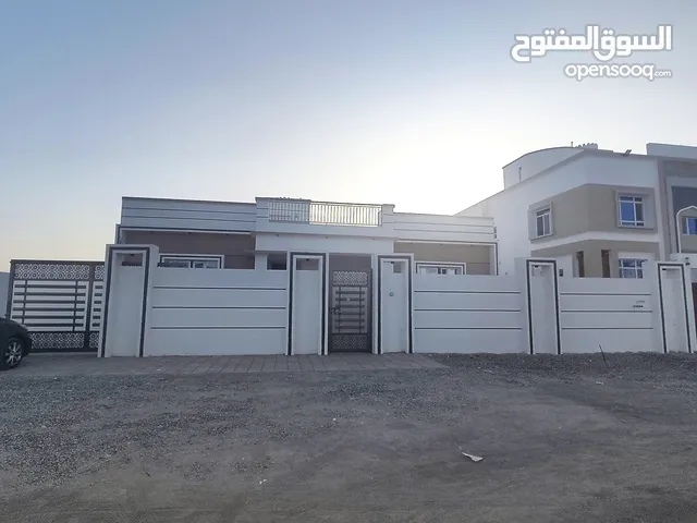 272 m2 4 Bedrooms Townhouse for Rent in Al Batinah Barka