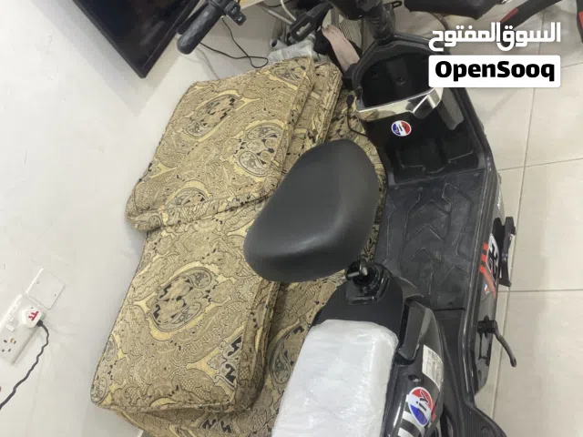سكوتر مستعملا للبيع ويمشي 55.   اسعر 50  او.  60 دينار