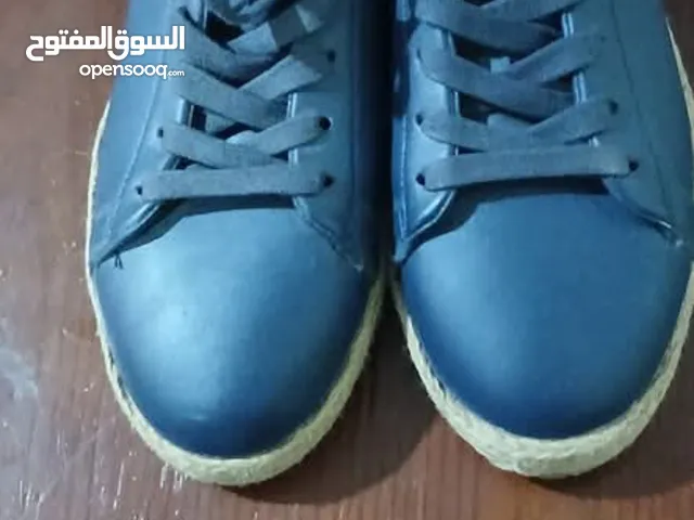 42 Sport Shoes in Giza