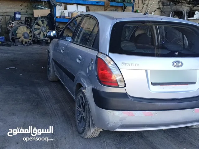 كيا برايد 2008