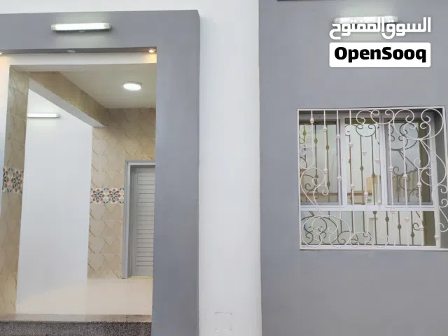 160 m2 3 Bedrooms Villa for Rent in Al Dakhiliya Nizwa