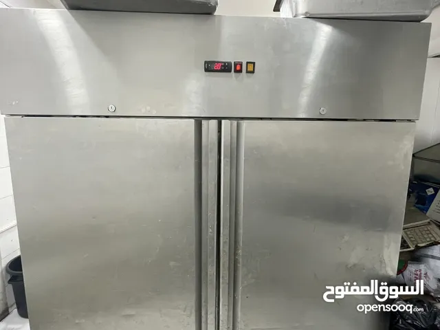 ثلاجة بابين للبيع