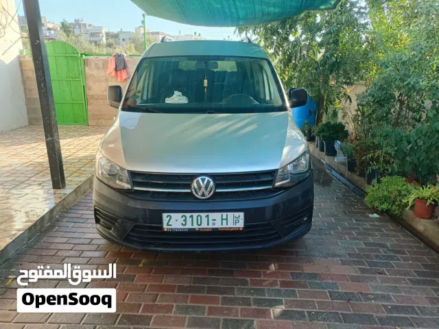 2017 فولكسفاغن كادى Caddy