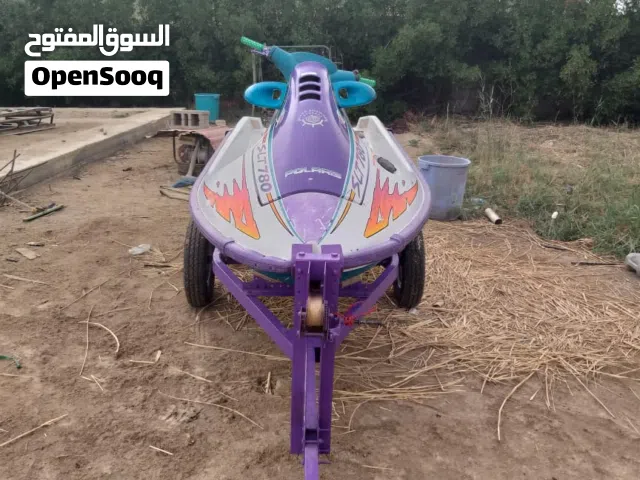 جت سكي للبيع 3سلندر أمريكي كامل مع العربه