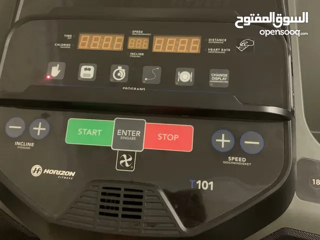 Treadmill - fully automatic and still under warranty