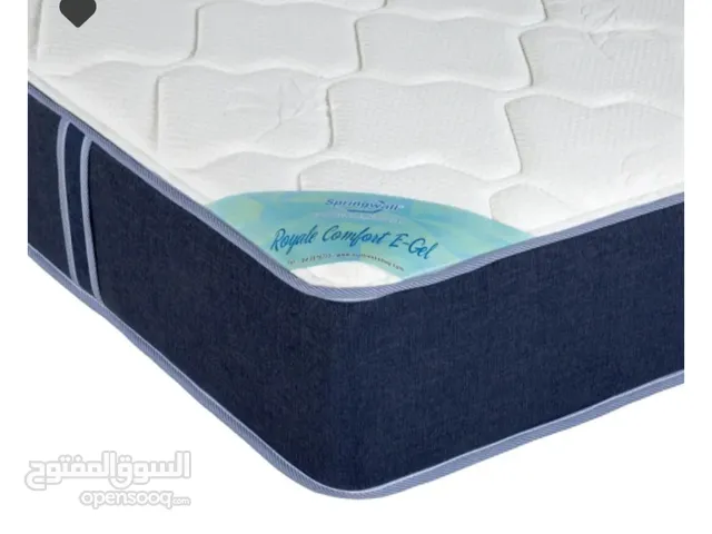 Queen Mattress – Springwall Royale Comfort E-Gel – Excellent Condition