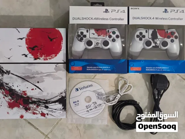 PS4 FAT Jailbreak 1Tb - 2 Controller + 17 Games