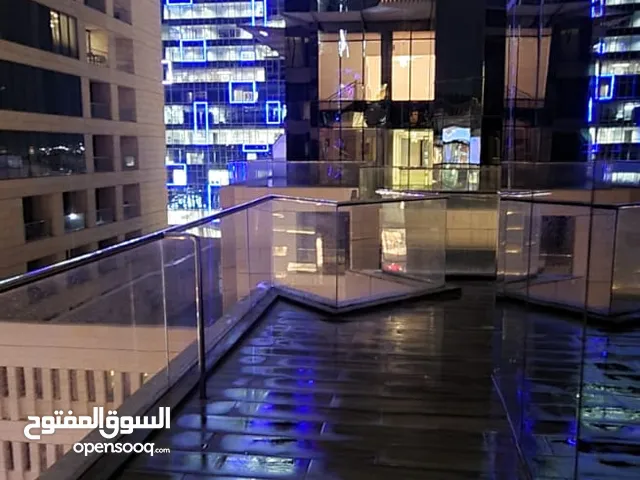شقة دوبلكس بإطلالة رائعة في برج داماك العبدلي / ref 710