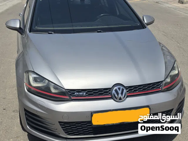 2015 Volkswagen Golf GTI Standard