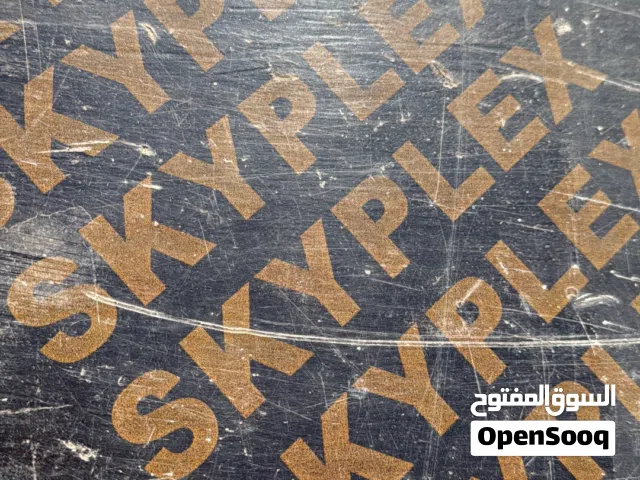 اخشاب مستعملة للبيع