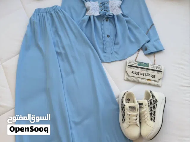 سوت قطعتين مع حزام