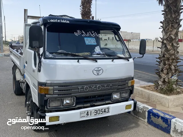 Used Toyota Dyna in Amman