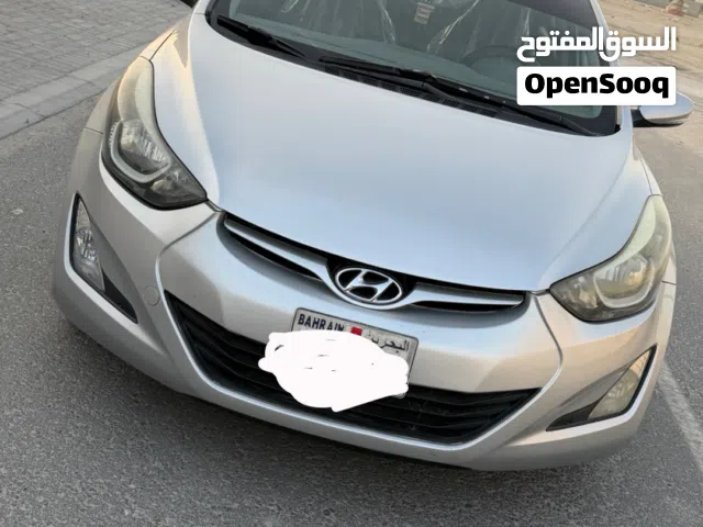 2016 Hyundai Elantra Standard