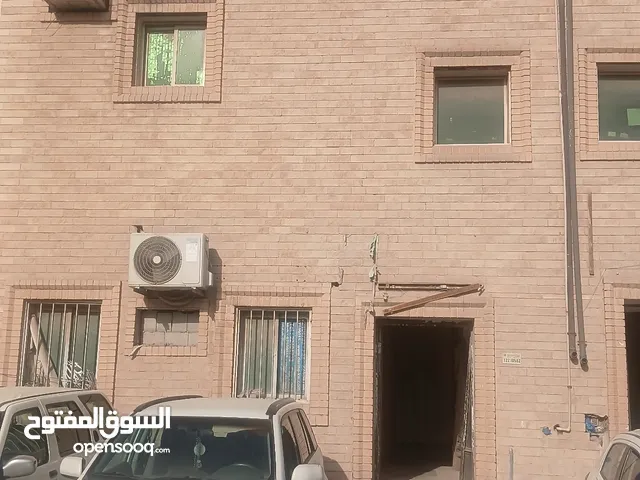 92 m2 More than 6 bedrooms Townhouse for Sale in Farwaniya Abraq Khaitan