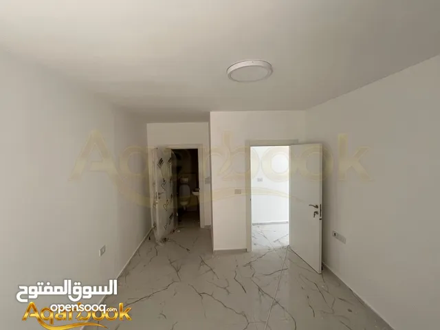 110 m2 2 Bedrooms Apartments for Rent in Ramallah and Al-Bireh Ein Musbah