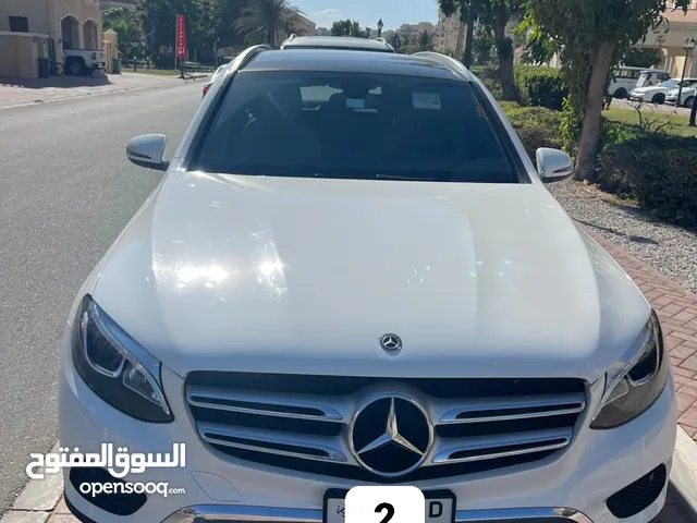 Mercedes GLC300 4MATIC For urgent Sale, excellent condition low mileage