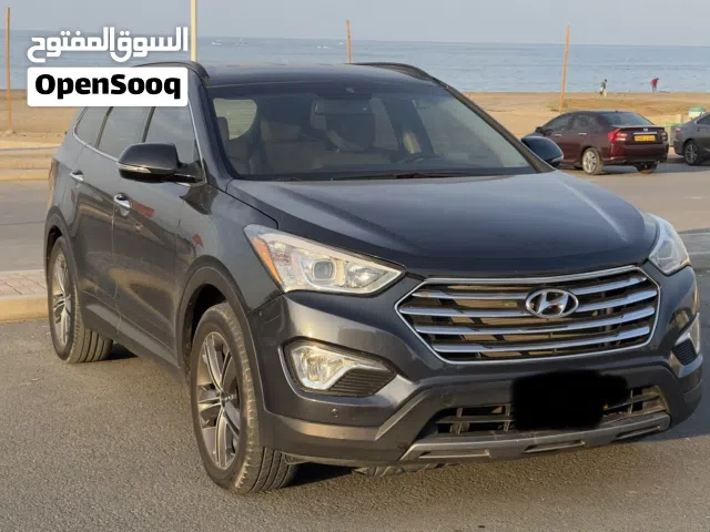 2016 هيونداي سنتافي Standard