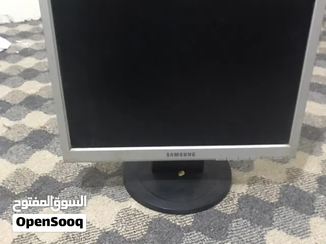 15" Samsung monitors for sale  in Sana'a