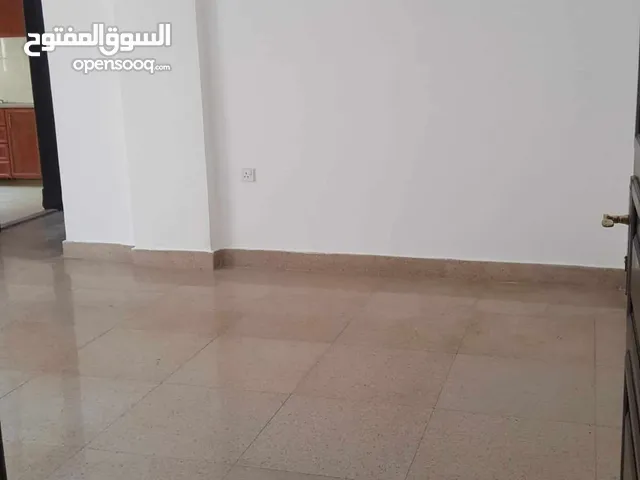 90m2 3 Bedrooms Apartments for Rent in Hawally Hawally