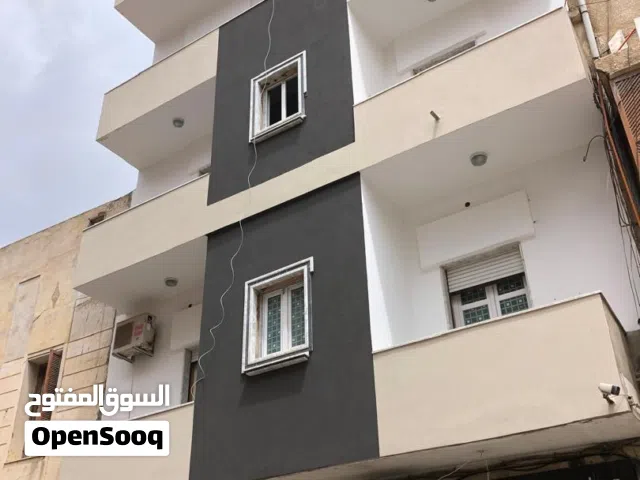 عماره للبيع وسط البلاد بسعر كزيوني للسكن والاستثمار ومعا مساعده في سعر