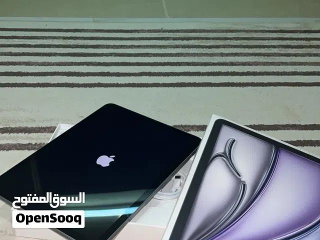 Apple iPad 128 GB in Muscat