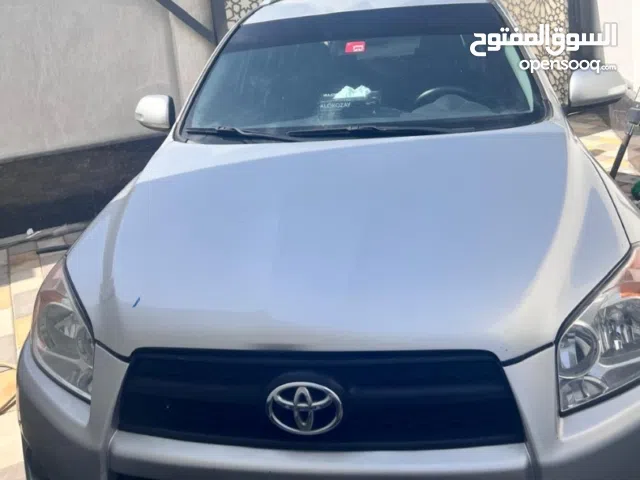 Used Toyota RAV 4 in Um Al Quwain