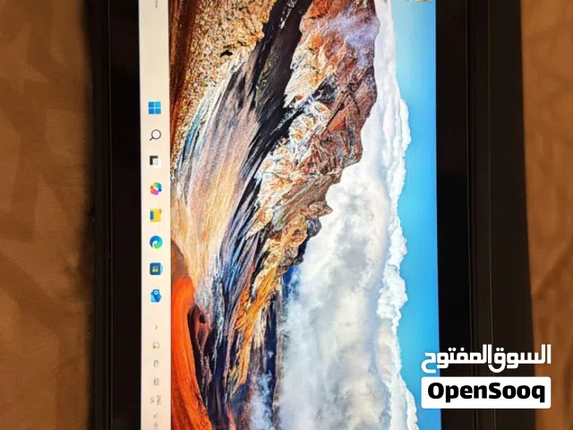 وحش الألعاب كمبيوتر محمول