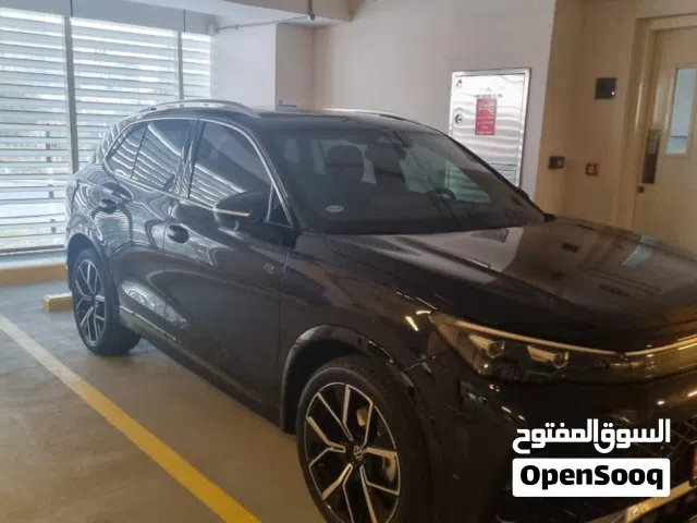 2025 فولكسفاغن تيجوان R-Line