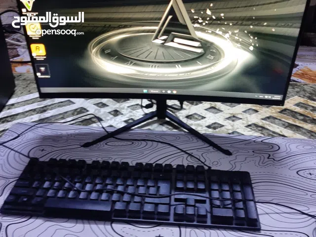 المواصفات AMD Ryzen 5 3600 : (CPU) المعالج 16GB :(RAM) الرام AMD Radeon RX 6600 :(GPU) كرت الشاشة m.