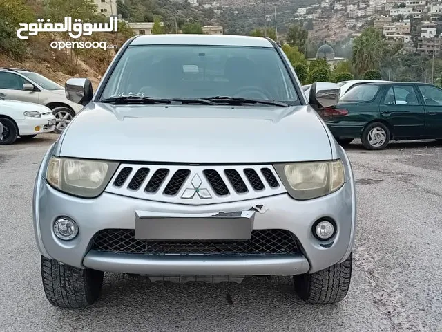 بكم ميتسوبيشي L200