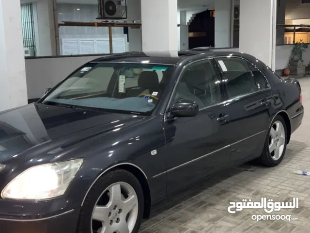 Lexus LS 2004 in Northern Governorate
