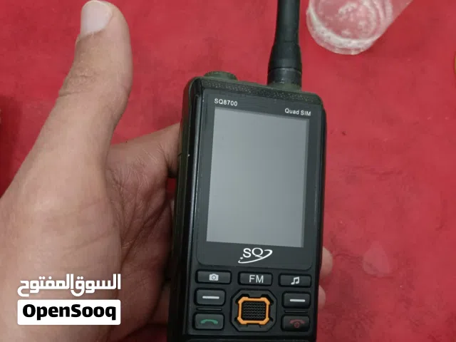 SQ8700 الهاتف العسكريه