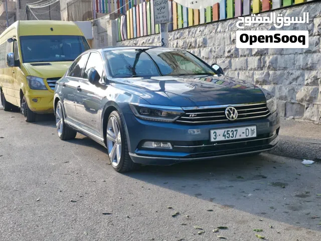 2016 Volkswagen Passat R-Line