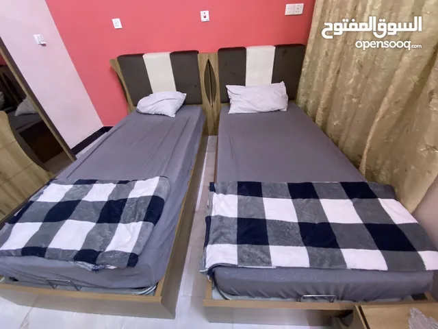 غرفة نوم اخت الزيور 2 سرير منفصل جكات (( هوم سنتر)) غرفة بحالة الممتازه تكمه درجه اولى شغل مرتب وممي