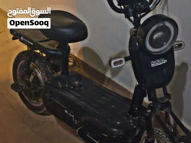 سكوتر شغال للبيع حط سعرك وشيل