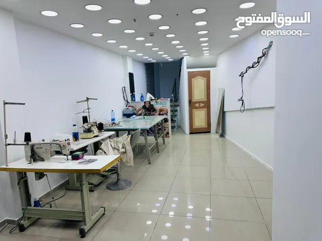 محل للإيجار وسط رام الله ، عمارة حيوية