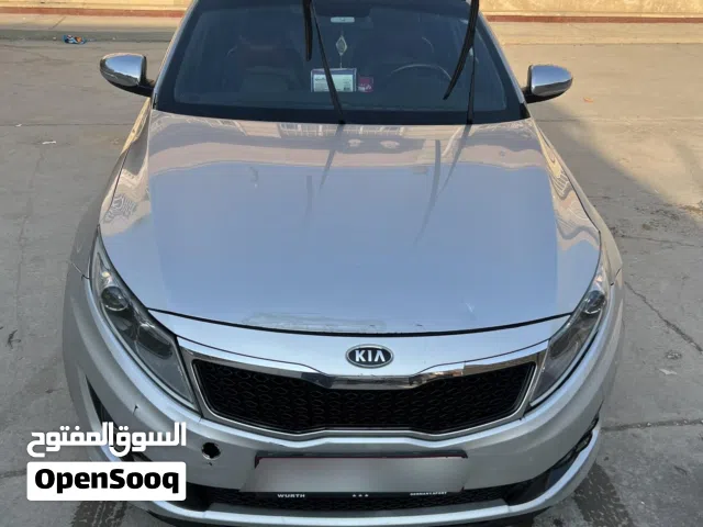 2011 Kia K5 EX
