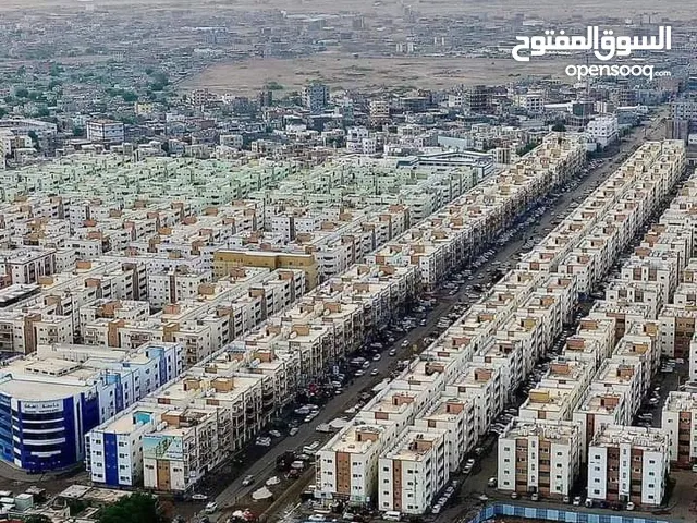 225 m2 4 Bedrooms Apartments for Sale in Aden Other