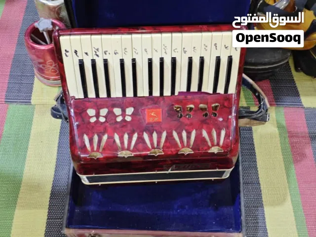 قطعتين جميلات قديمات شغالات