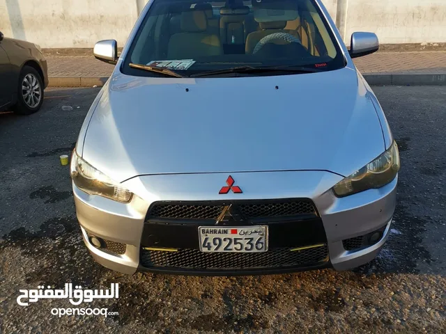 Used Mitsubishi Lancer in Northern Governorate