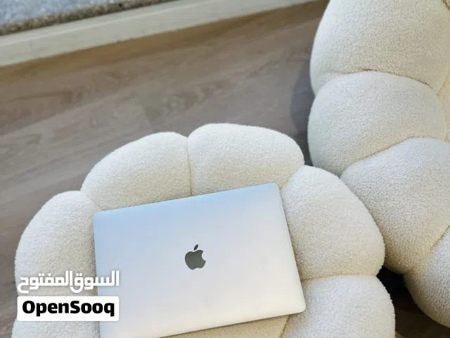 MacBook Pro 13