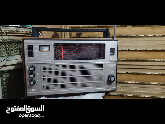 راديو سيلينا الروسي بحالة ممتازة و 8 موجات كلهم يعملوا وصوت ماشاء الله روعة