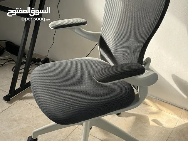Office desk & chair