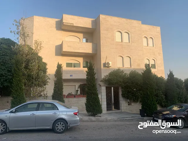 220 m2 4 Bedrooms Apartments for Rent in Amman Al Bnayyat