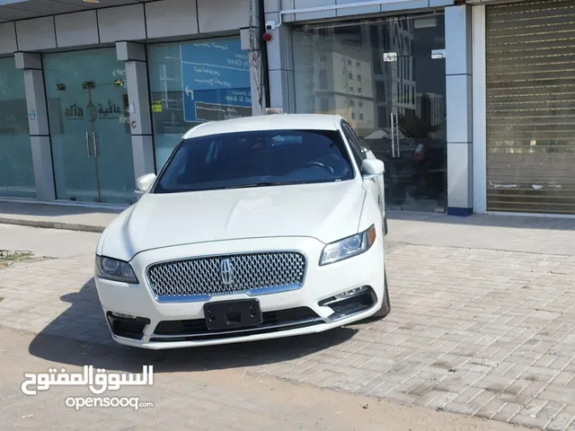 Used Lincoln Continental in Ajman