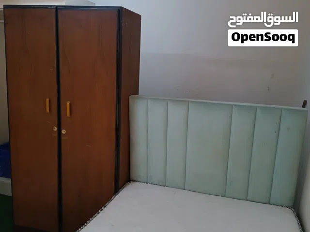 سرير 120 مع دولاب عرض 90 سم للبيع
