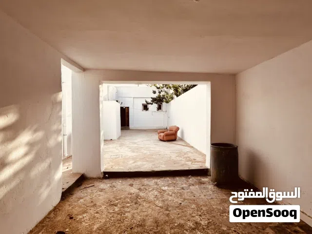 155 m2 2 Bedrooms Townhouse for Rent in Tripoli Souq Al-Juma'a